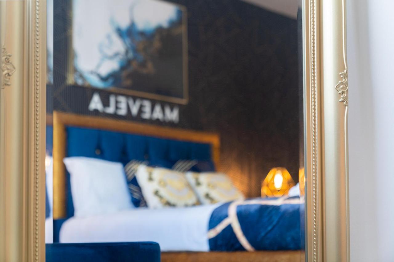 Maevela Apartments - Ultra Lavish Luxury 2 Bed Apartment City Centre - With Balcony - Free Secure Parking - Ps4 & Smart Tv'S Birmingham Exterior photo