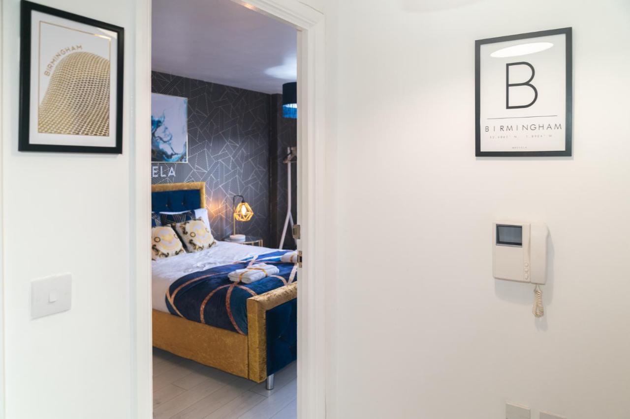 Maevela Apartments - Ultra Lavish Luxury 2 Bed Apartment City Centre - With Balcony - Free Secure Parking - Ps4 & Smart Tv'S Birmingham Exterior photo