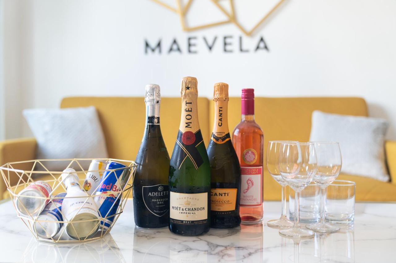 Maevela Apartments - Ultra Lavish Luxury 2 Bed Apartment City Centre - With Balcony - Free Secure Parking - Ps4 & Smart Tv'S Birmingham Exterior photo