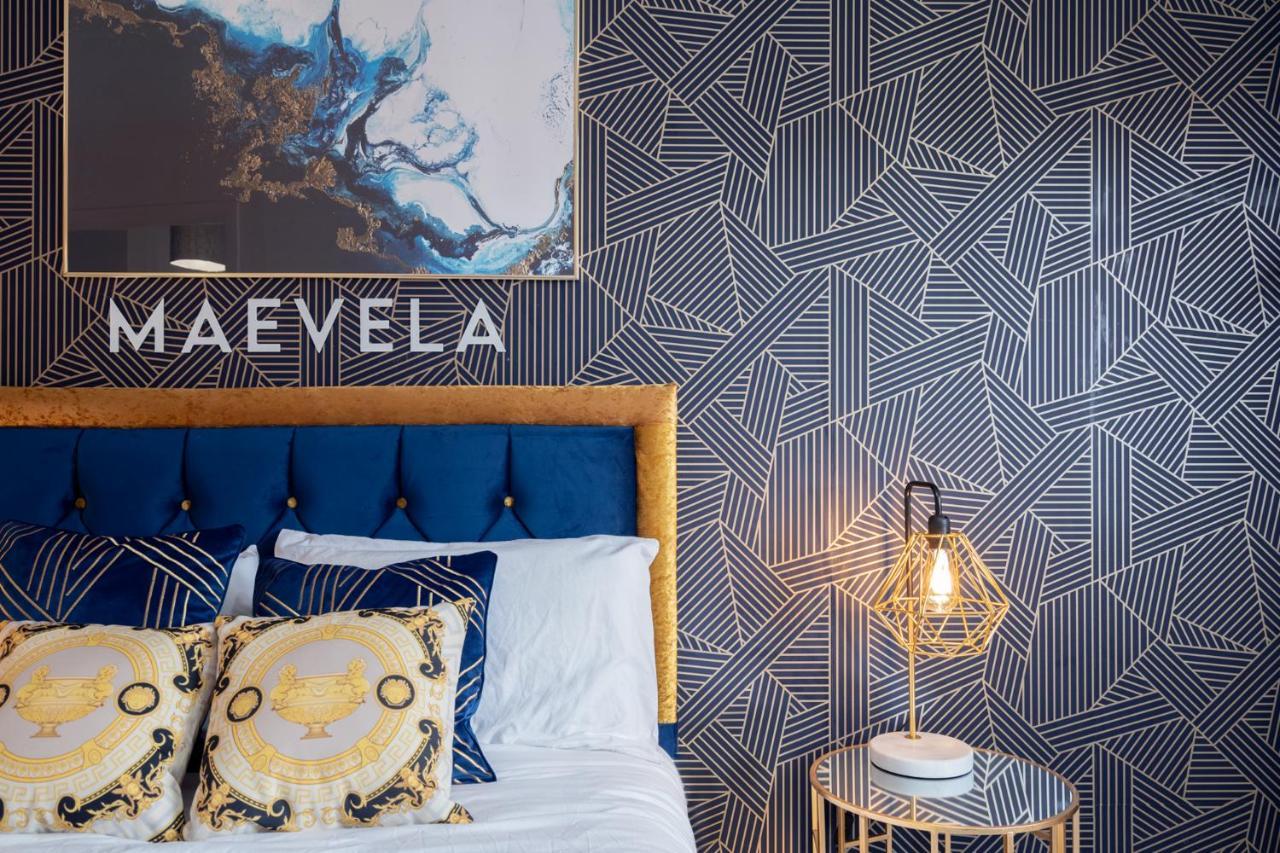 Maevela Apartments - Ultra Lavish Luxury 2 Bed Apartment City Centre - With Balcony - Free Secure Parking - Ps4 & Smart Tv'S Birmingham Exterior photo